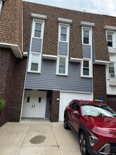 Building Photo - 23-45-45 Corporal Kennedy St