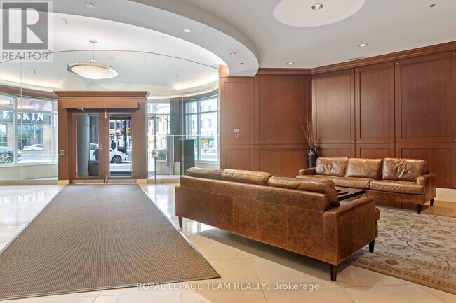 Photo du bâtiment - 200 Rideau St