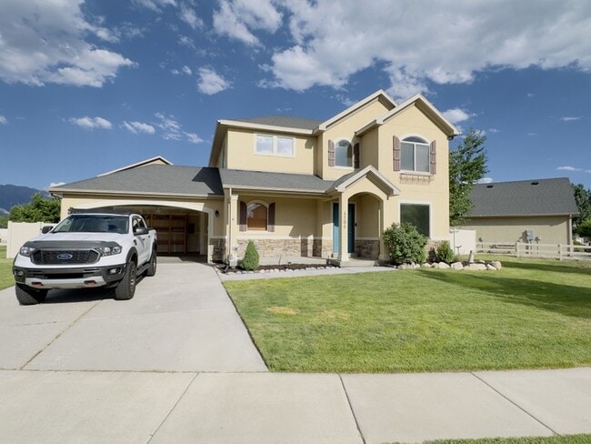 Building Photo - 1701 S 900 W