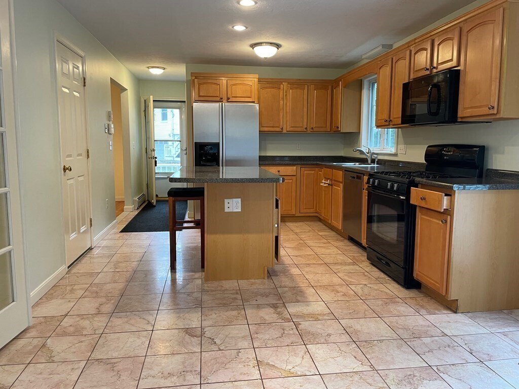 Foto principal - 73 Cedar Rd