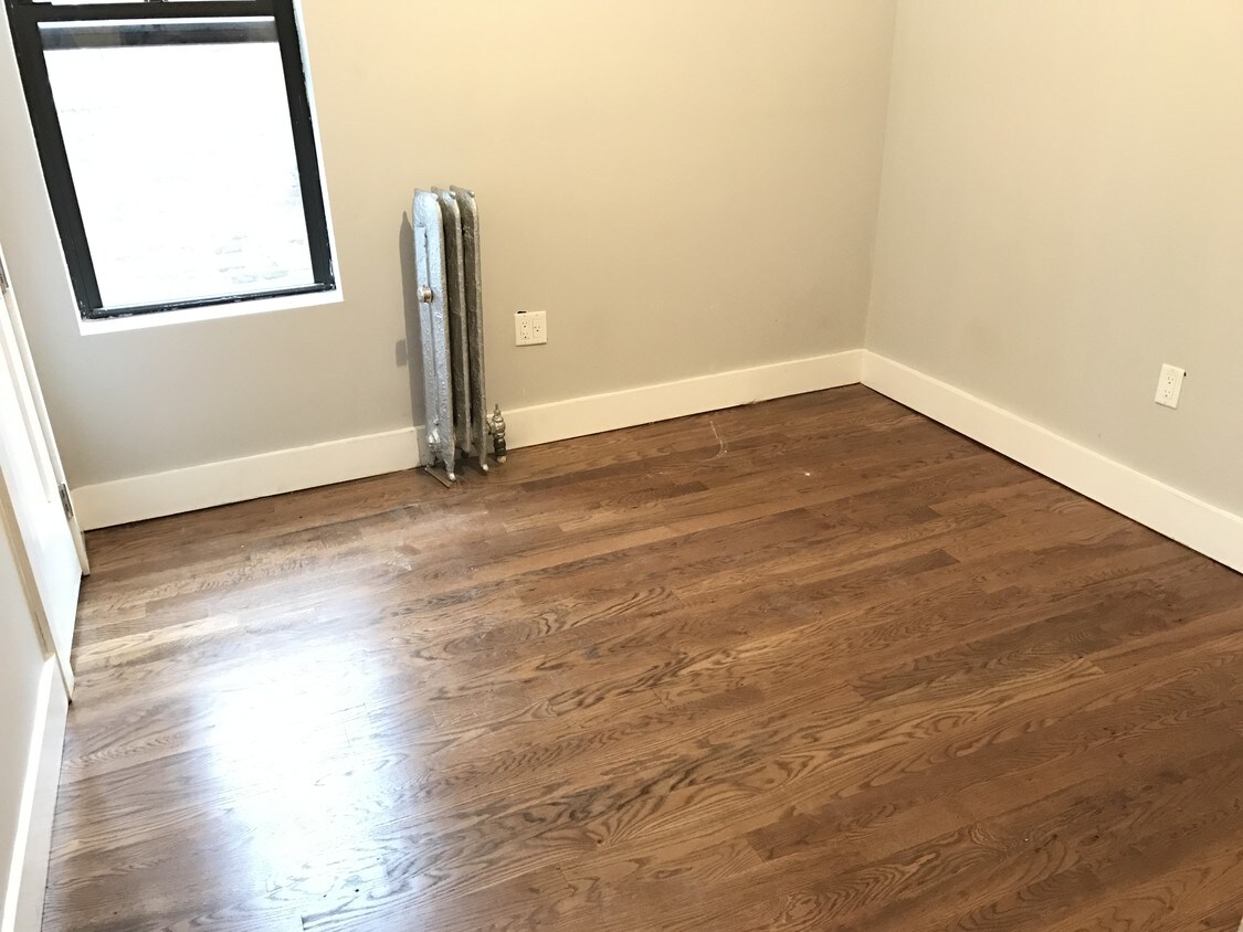 Foto principal - 175 Woodruff Ave