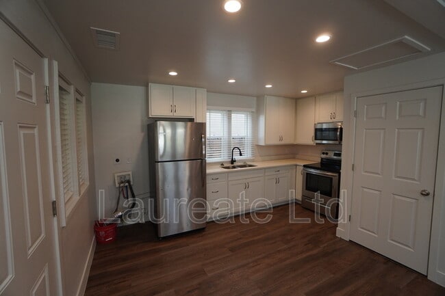 Building Photo - 4088 S Clay St