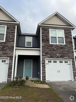 Building Photo - 414 Guppy Lp Rd