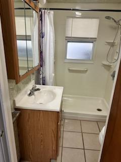 Primary Photo - 1373 Conway St