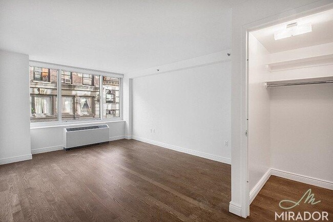 Foto del edificio - 2 bedroom in New York NY 10010