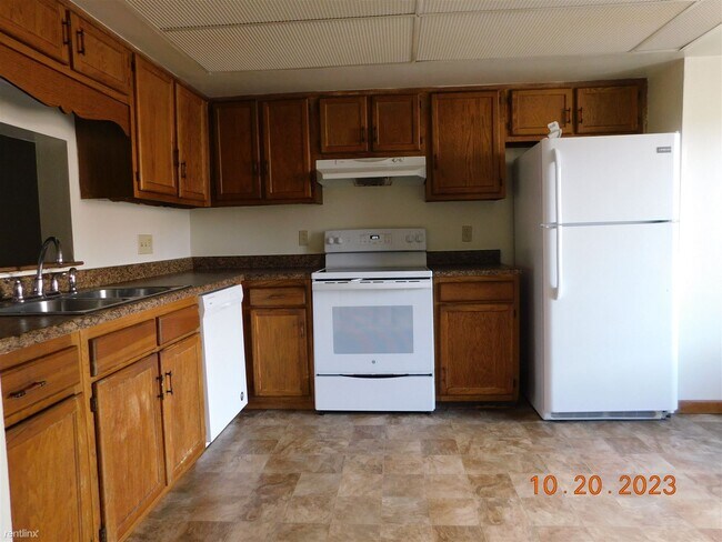 Foto del edificio - 3 br, 2.5 bath Townhome - 5629 Old Guard Cres