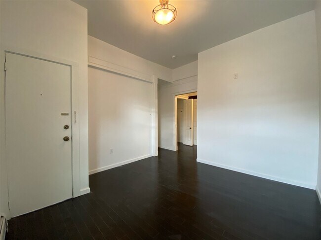 Foto del edificio - 24-26 E 32nd St