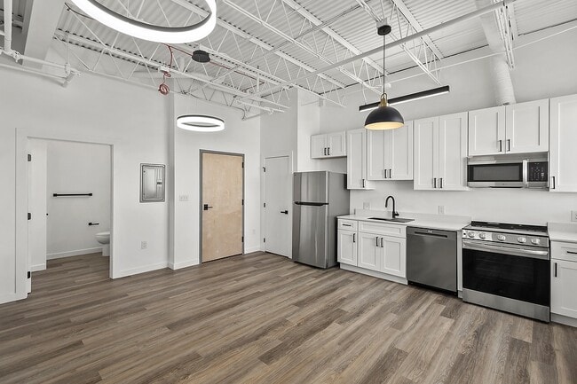 Interior Photo - Viewpoint 41 Lofts