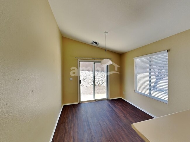 Building Photo - 3333 W Via Campana De Cobre