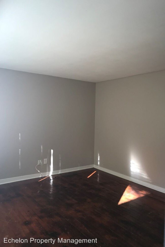 Foto del edificio - 700-702 N 13th Terrace