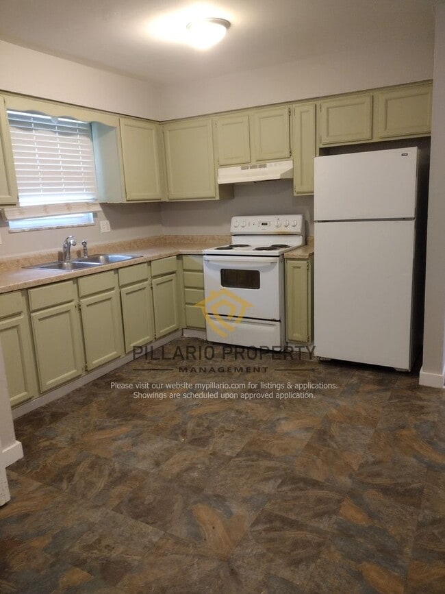 Newly Renovated 3-Bedroom Home on Lasalle ... - Newly Renovated 3-Bedroom Home on Lasalle ...