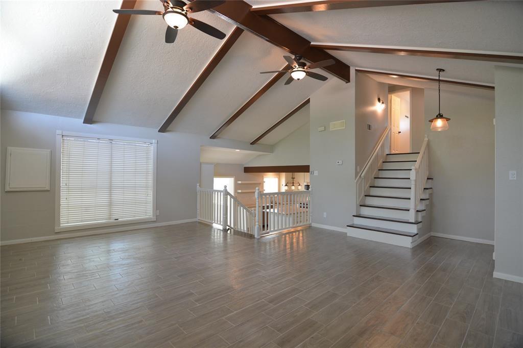 Foto principal - 19118 Challe Cir W