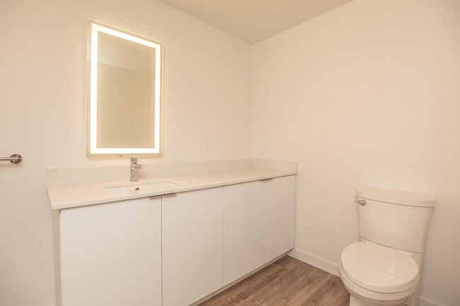 3x2 Bathroom - Mossdale Landing