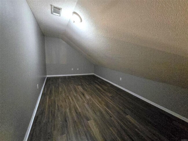 Foto del edificio - 79 Pine Meadows Cir