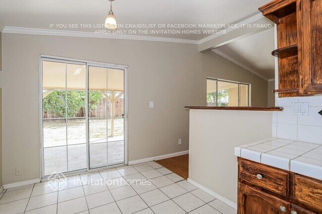 Foto del edificio - 6628 Thomas Dr