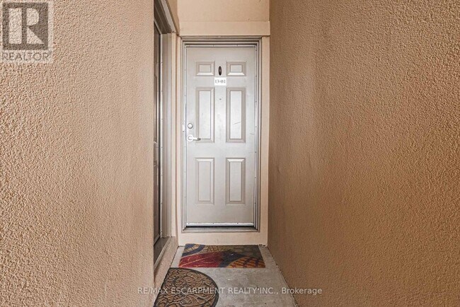 Building Photo - 2420 Baronwood Dr