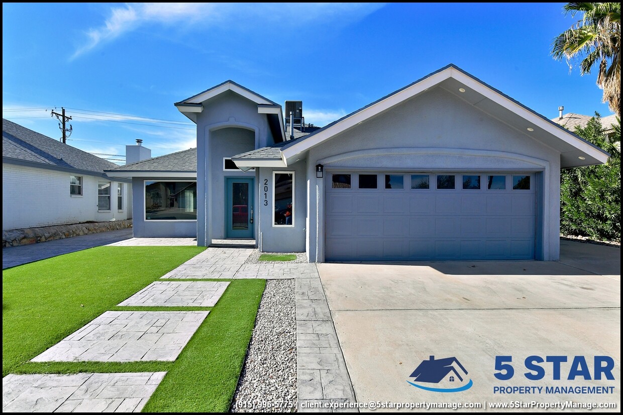 Primary Photo - 2013 Sun Country Dr