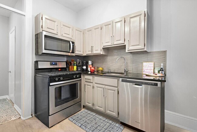 Foto del edificio - 114 Washington St