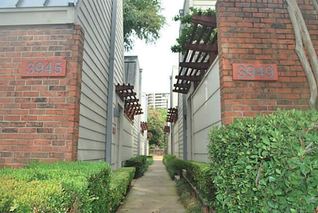 Building Photo - 3945 Buena Vista St