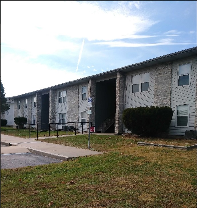 Primary Photo - Sycamore South Apartments