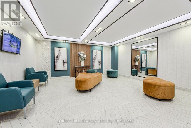 Building Photo - 80 Antibes Dr