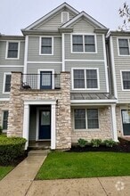 Building Photo - 5891 Canyon Creek Dr