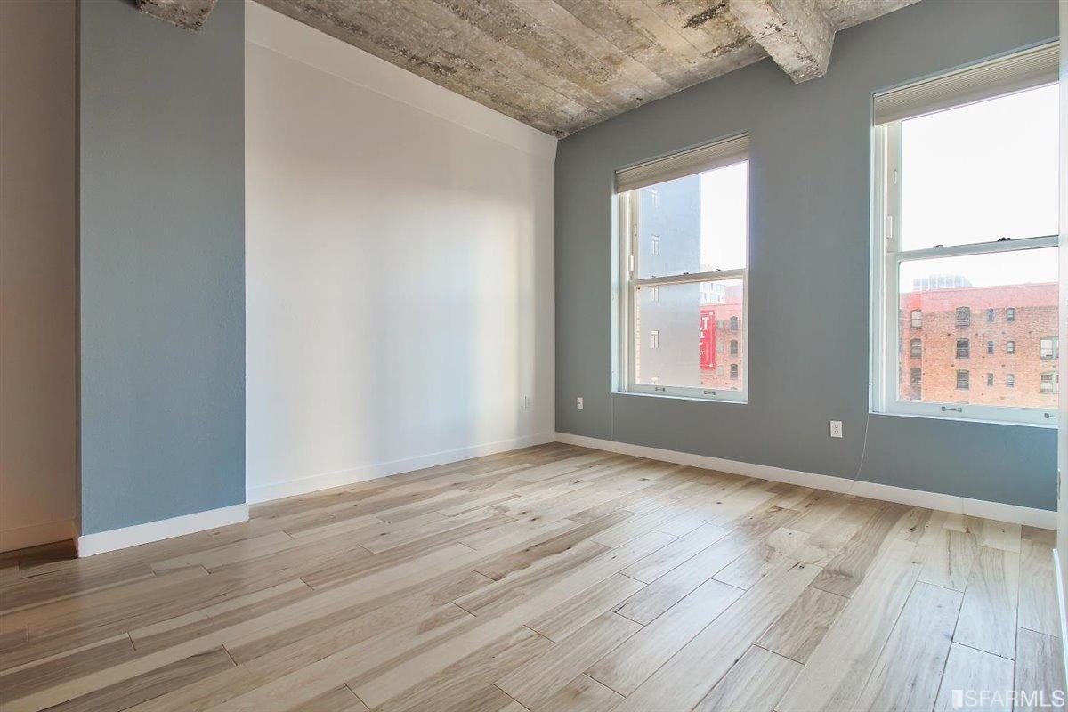 Foto principal - 942 Market St