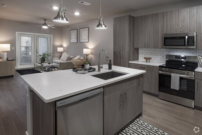 Building Photo - The Waverly at Winter Haven