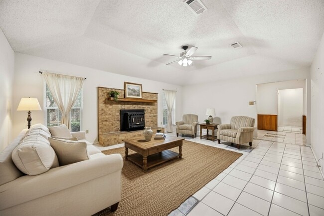 Foto del edificio - 2210 County Rd 769B