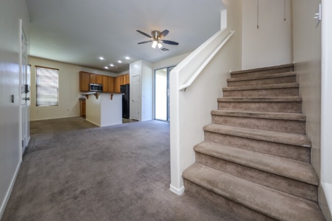 Building Photo - Tucson, AZ - Single-Family - $1,645.00