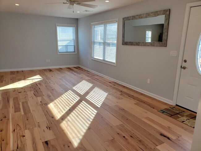 Living room and dining room - 22 4th St