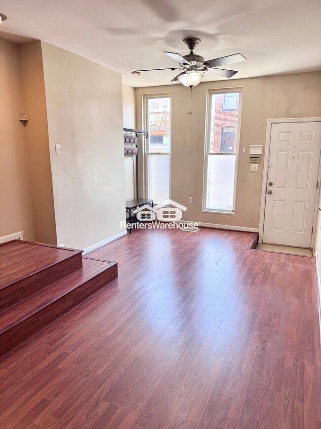 Building Photo - 1516 Clarkson St