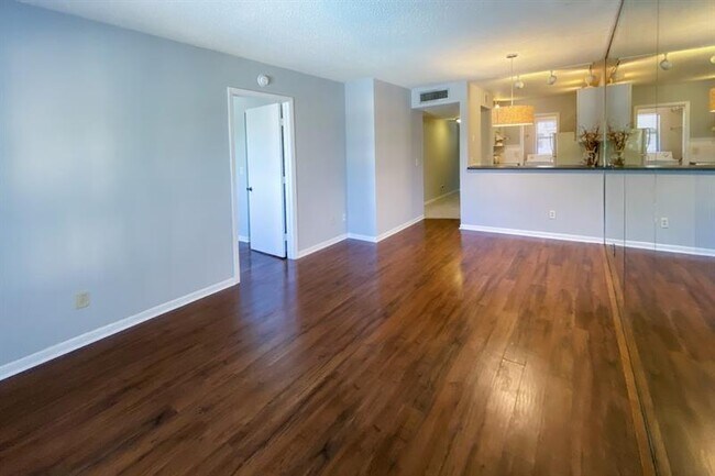 Foto del edificio - 2965 NE 8th Terrace