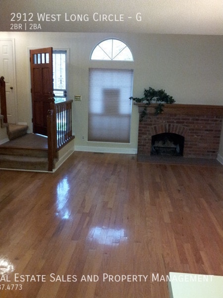 Building Photo - 2 bedroom, 2 bath plus loft Townhome