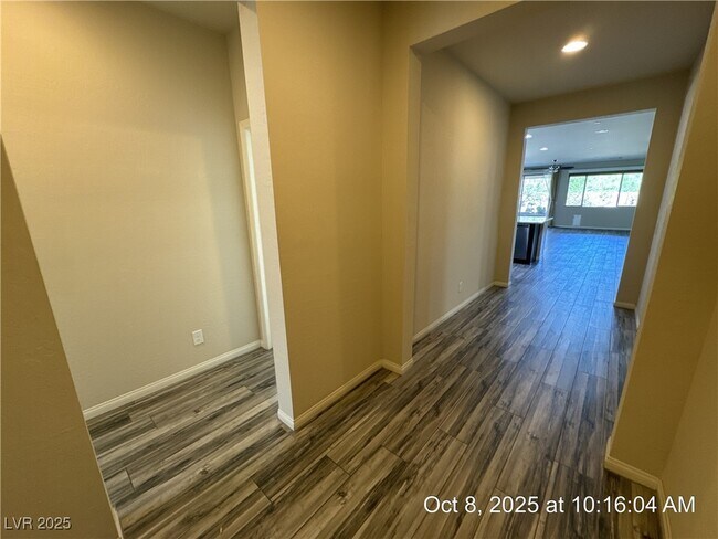 Foto del edificio - 3058 Echoed Rondel Ln