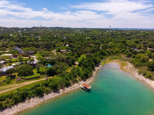 Foto del edificio - 5803 Rittenhouse Shore Dr