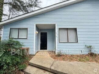 Building Photo - 918 Lakewood Ln