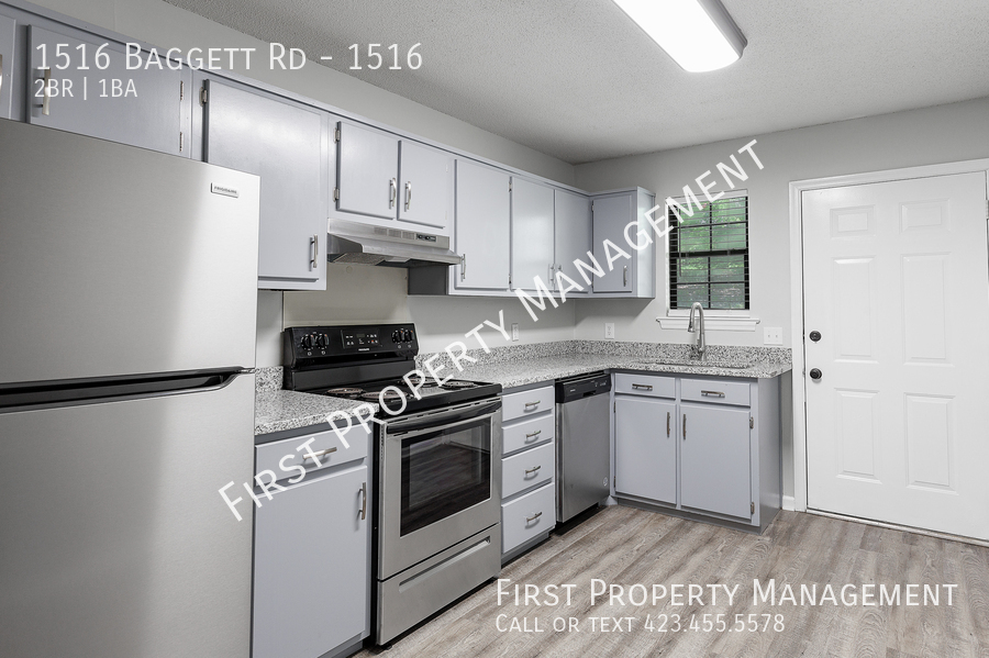 Primary Photo - Ringgold Remodeled 2Bed/1Bath Duplex w Cen...