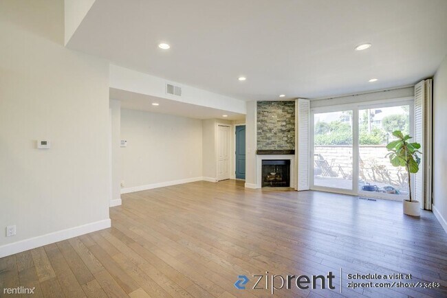 Foto del edificio - 2 br, 2.5 bath Townhome - 4335 Alla Rd, Ma...
