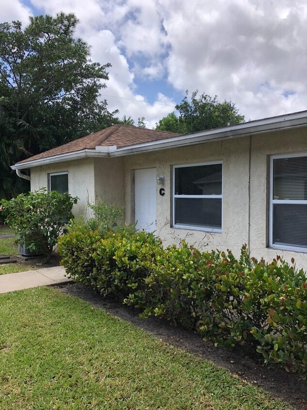 Primary Photo - 5060 Sanctuary Way