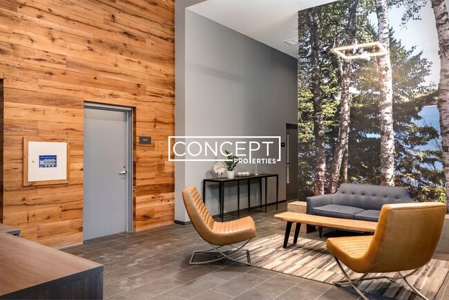 Building Photo - 98 Bishop Allen Dr