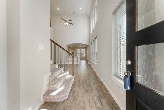 Foto del edificio - 254 Aster View Ct