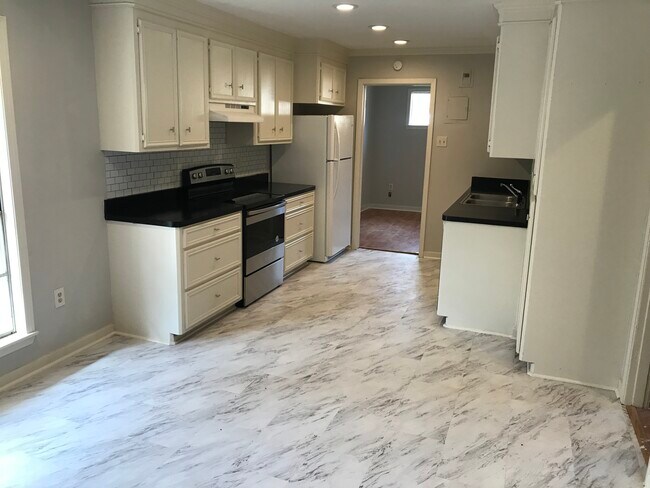 Foto del edificio - 4316 Nancy St