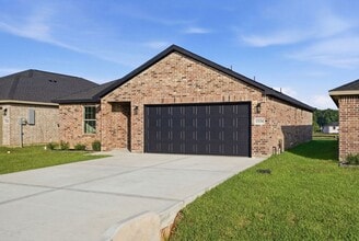 Building Photo - 13134 Lake Conroe Bay Rd