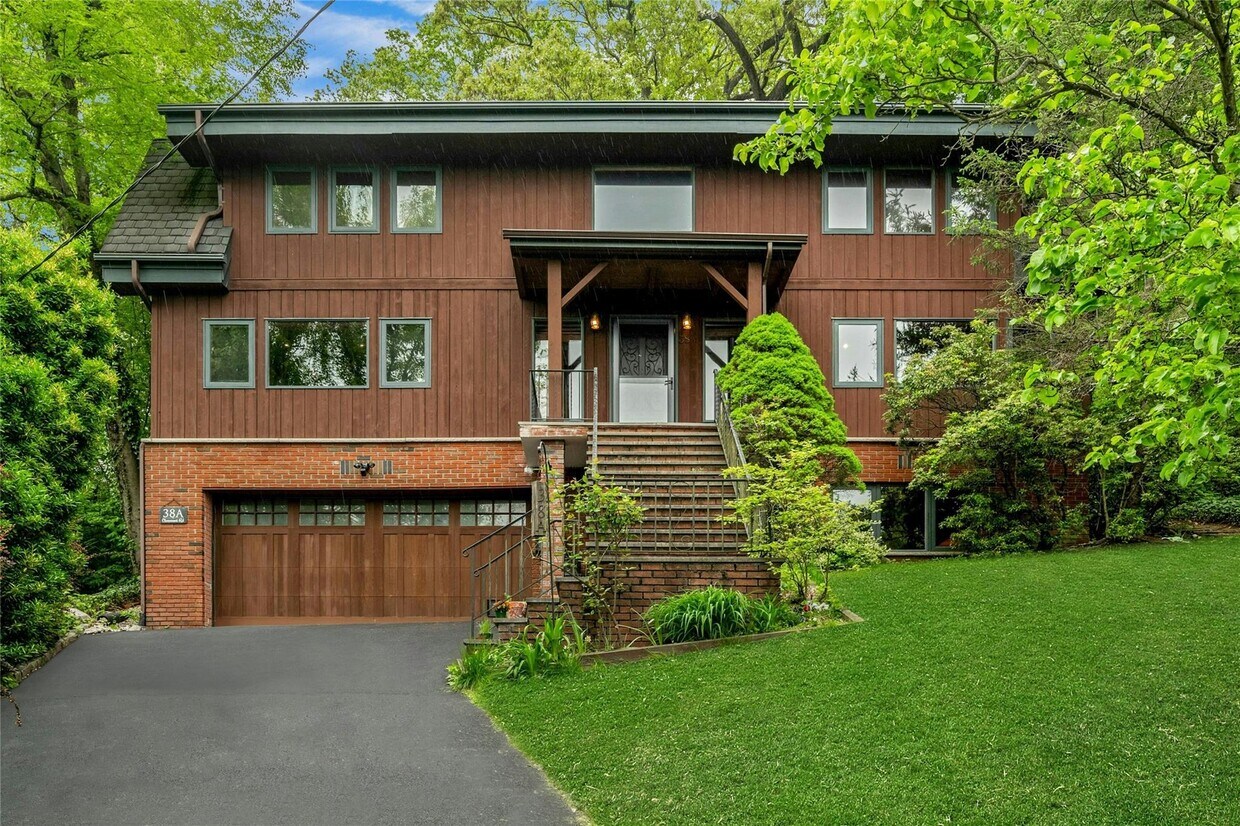 Primary Photo - 38A Claremont Rd
