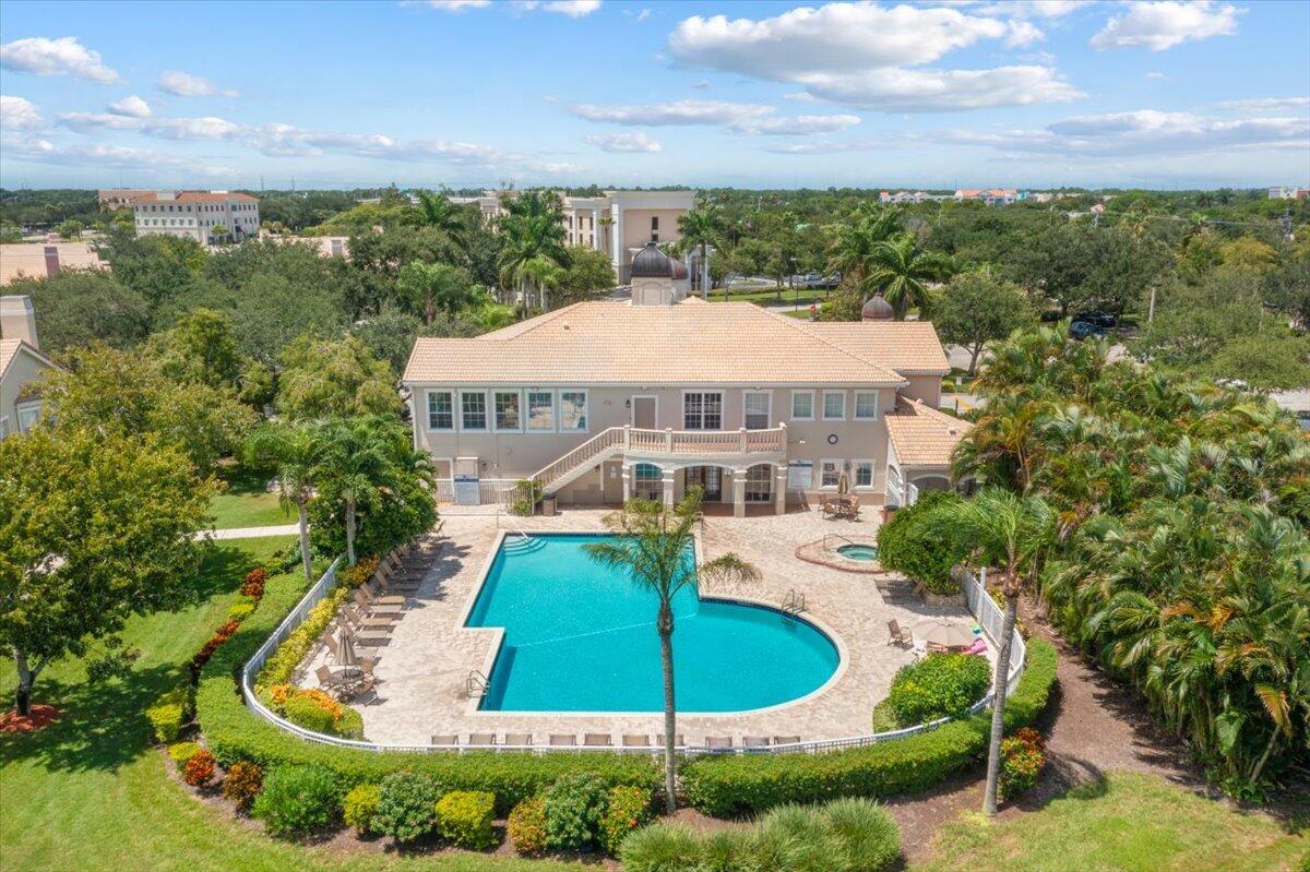 Foto principal - 166 SW Peacock Blvd