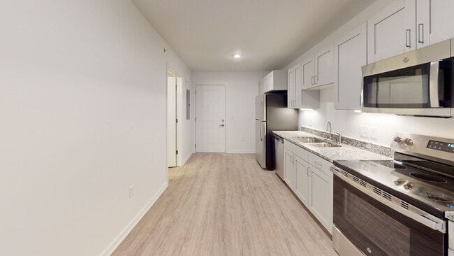 Interior Photo - Lakeshore Flats
