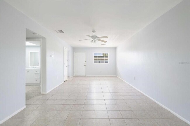 Foto del edificio - 1433 S Belcher Rd