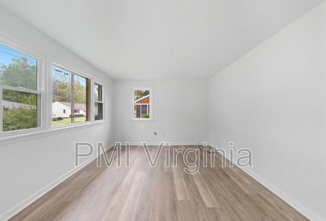 Foto del edificio - 2226 Florida Ave