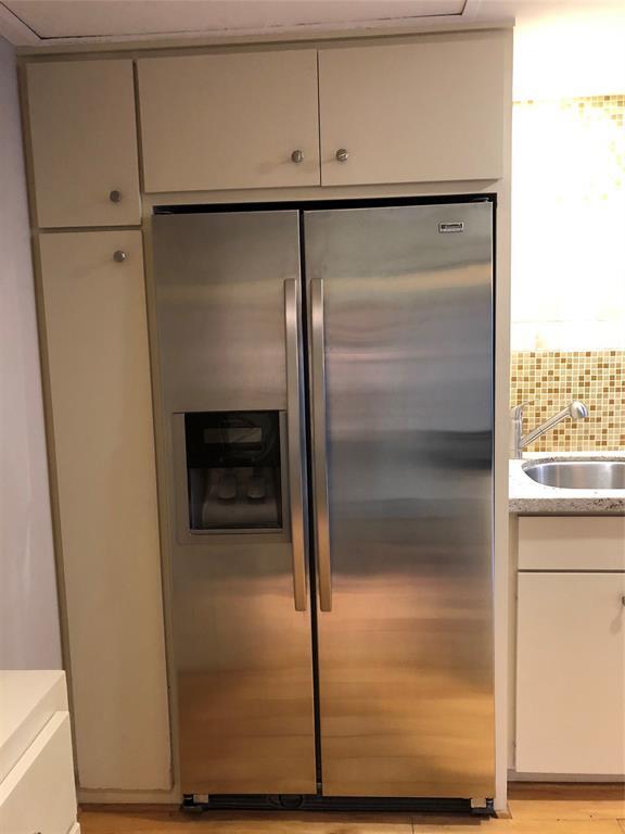 Foto del edificio - 14707 Barryknoll Ln